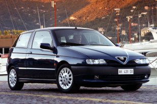 Alfa Romeo 145 1994 - 1999