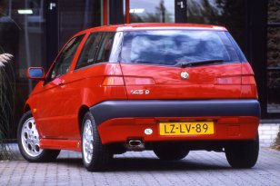 Alfa Romeo 145 1994 - 1999