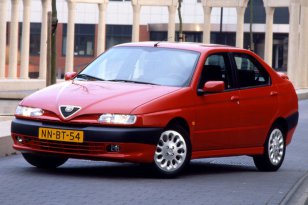 Alfa Romeo 146 1995 - 1999