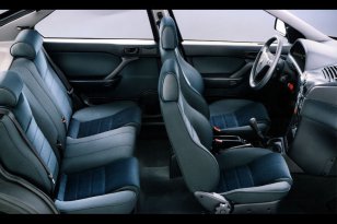 Alfa Romeo 146 1995 - 1999