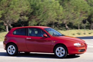 Alfa Romeo 147 2000 - 2005