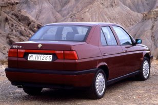 Alfa Romeo 155 1992 - 1995