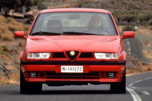 Alfa Romeo 155 1992 - 1995