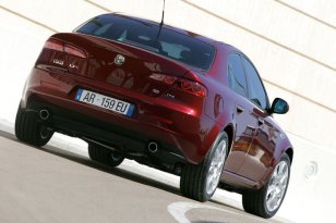 Alfa Romeo 159 2005 - 2008