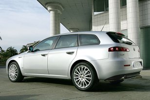 Alfa Romeo 159 2006 - 2008