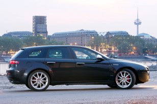 Alfa Romeo 159 2008 - 2013