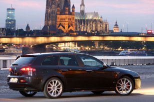 Alfa Romeo 159 2008 - 2013