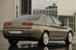 Alfa Romeo 166 2003 - 2007
