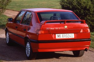 Alfa Romeo 33 1990 - 1994