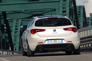 Alfa Romeo Giulietta 2010 - 2014