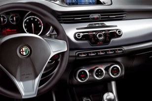 Alfa Romeo Giulietta 2010 - 2014