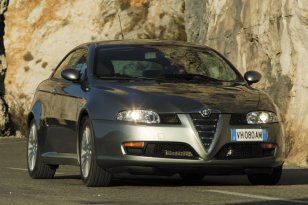 Alfa Romeo GT 2004 - 2007