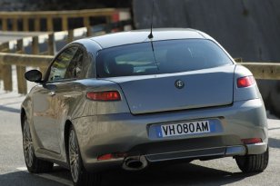 Alfa Romeo GT 2004 - 2007