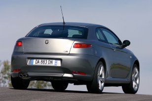 Alfa Romeo GT 2007 - 2011