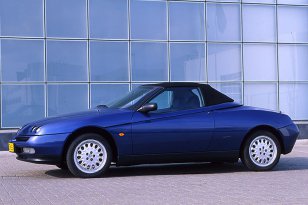 Alfa Romeo Spider 1995 - 1998