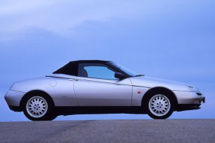 Alfa Romeo Spider 1995 - 1998