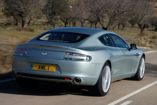Aston Martin Rapide 2010