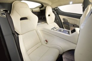 Aston Martin Rapide 2010