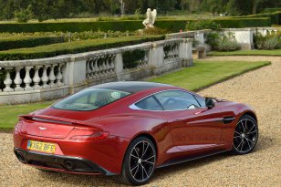 Aston Martin Vanquish 2012