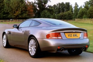 Aston Martin Vanquish 2001 - 2007