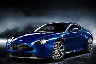 Aston Martin Vantage 2005