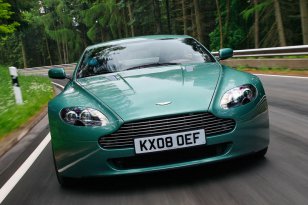 Aston Martin Vantage 2005