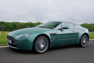 Aston Martin Vantage 2005