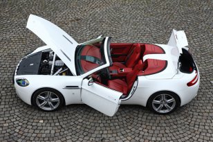 Aston Martin Vantage 2007