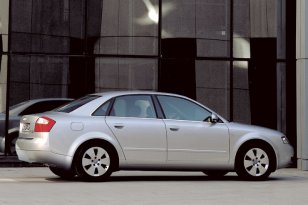Audi A4 2001 - 2004