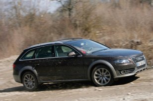 Audi A4 2009 - 2011