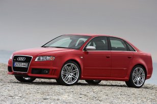 Audi A4 RS4