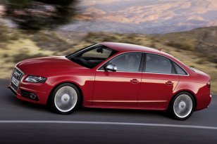 Audi A4 2009 - 2011