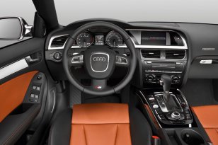Audi A5 2010 - 2011