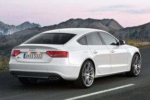 Audi A5 2010 - 2011
