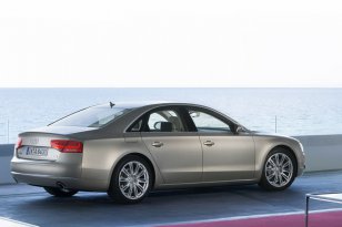Audi A8 2010 - 2013