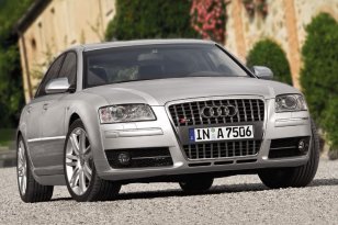 Audi A8 S8