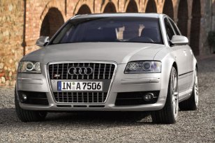 Audi A8 2007 - 2010