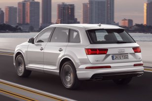 Audi Q7 2015