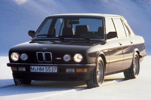 BMW 5-series 