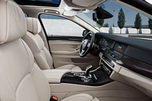 BMW 5-series 2010