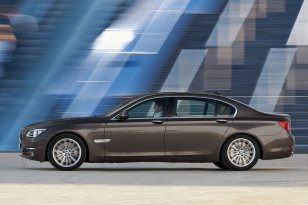 BMW 7-series 2012