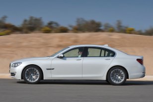 BMW 7-series 2012