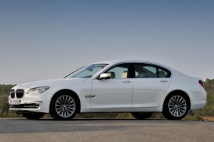 BMW 7-series 2012