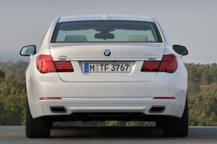 BMW 7-series 2012