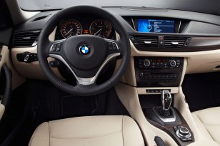 BMW X1 2012