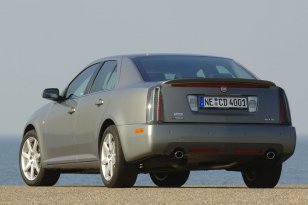 Cadillac STS 2005 - 2009