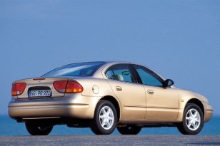 Chevrolet Alero 1999 - 2003