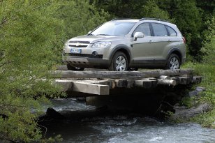 Chevrolet Captiva 2006 - 2011