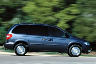 Chrysler Voyager 2001 - 2004
