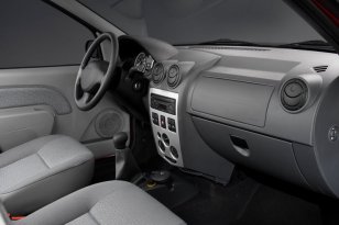 Dacia Logan 2005 - 2008